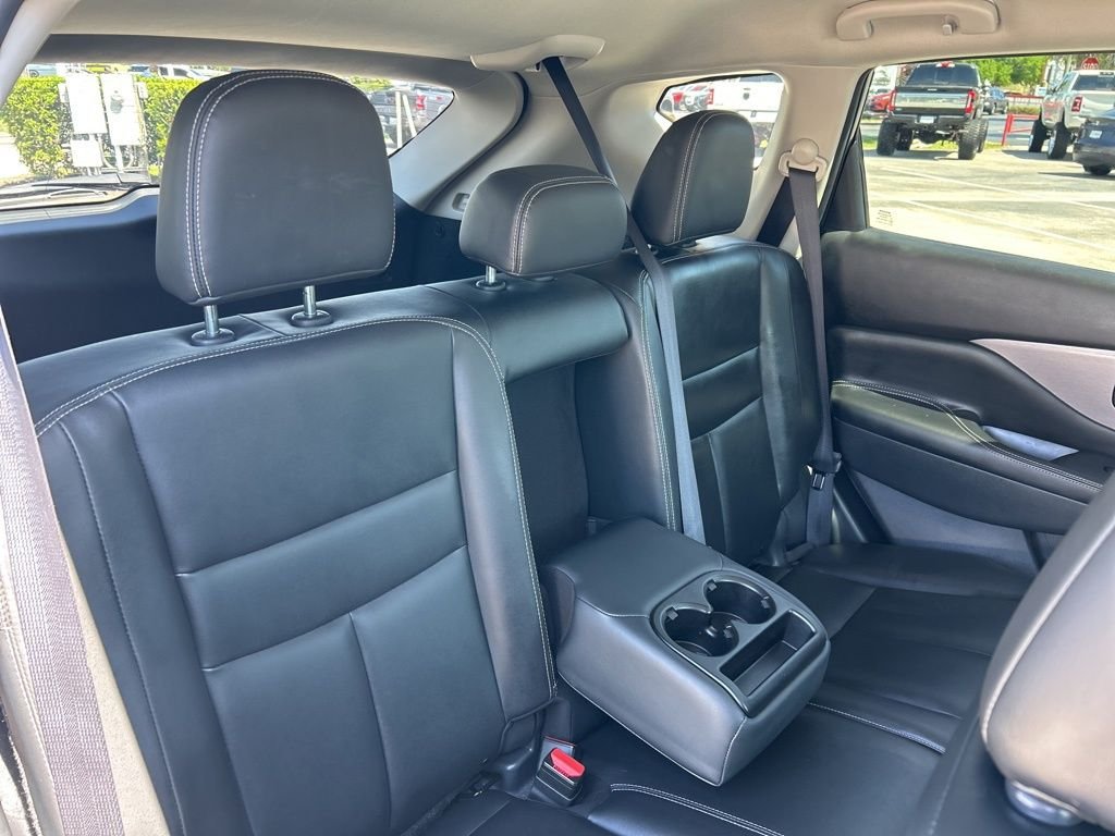 Used 2023 Gray Nissan SV image 48