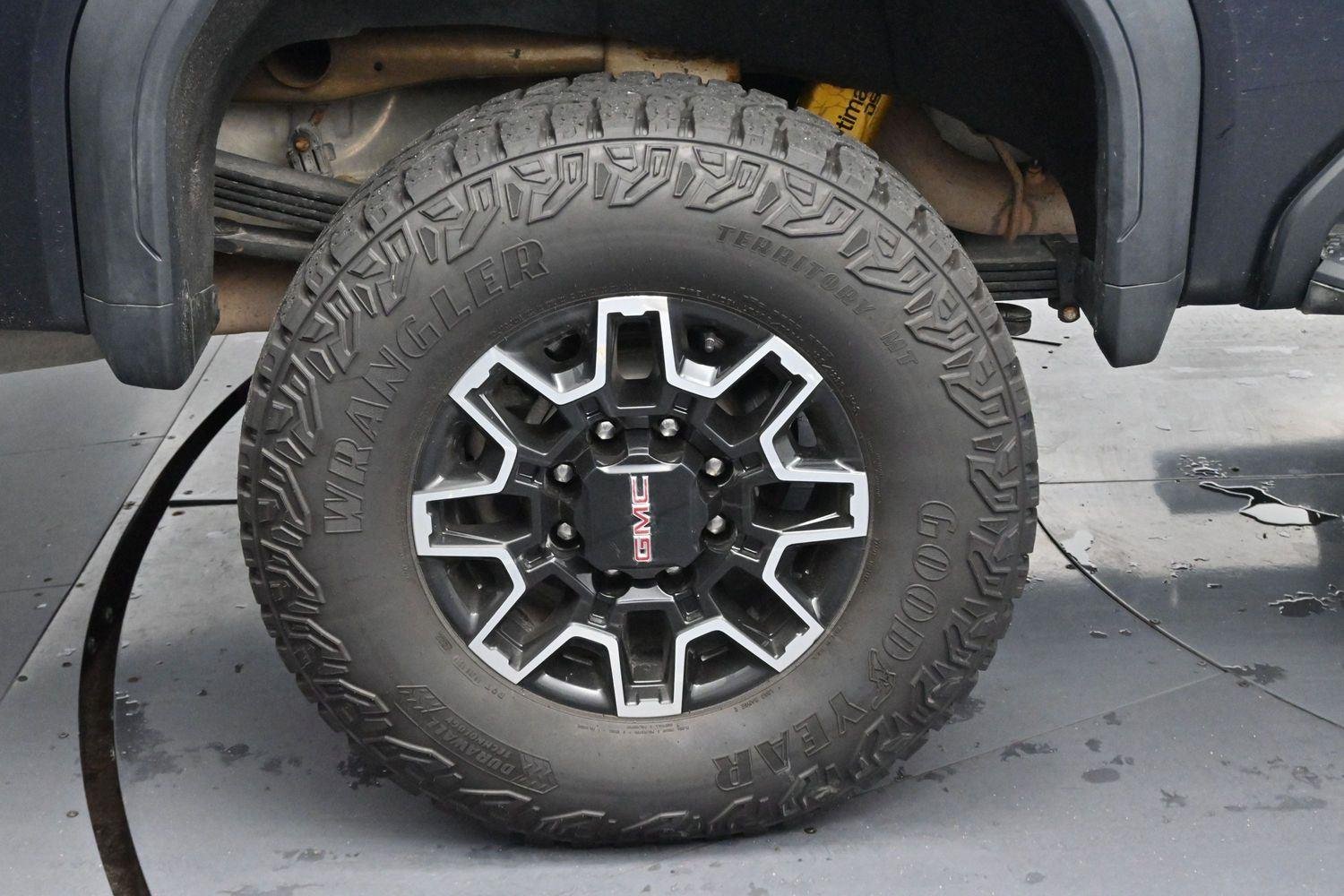 Used 2024 Titanium Rush Metallic GMC AT4X image 37