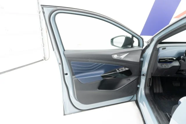 2025 Volkswagen ID.4 PRO S - Photo 14