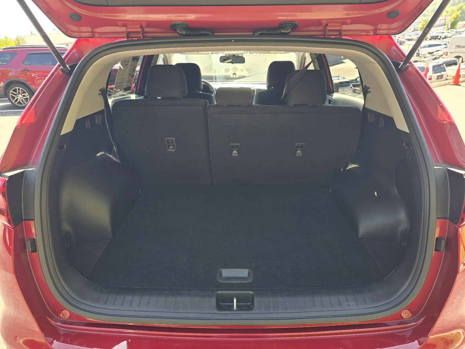 Used 2021 Red Kia LX image 25