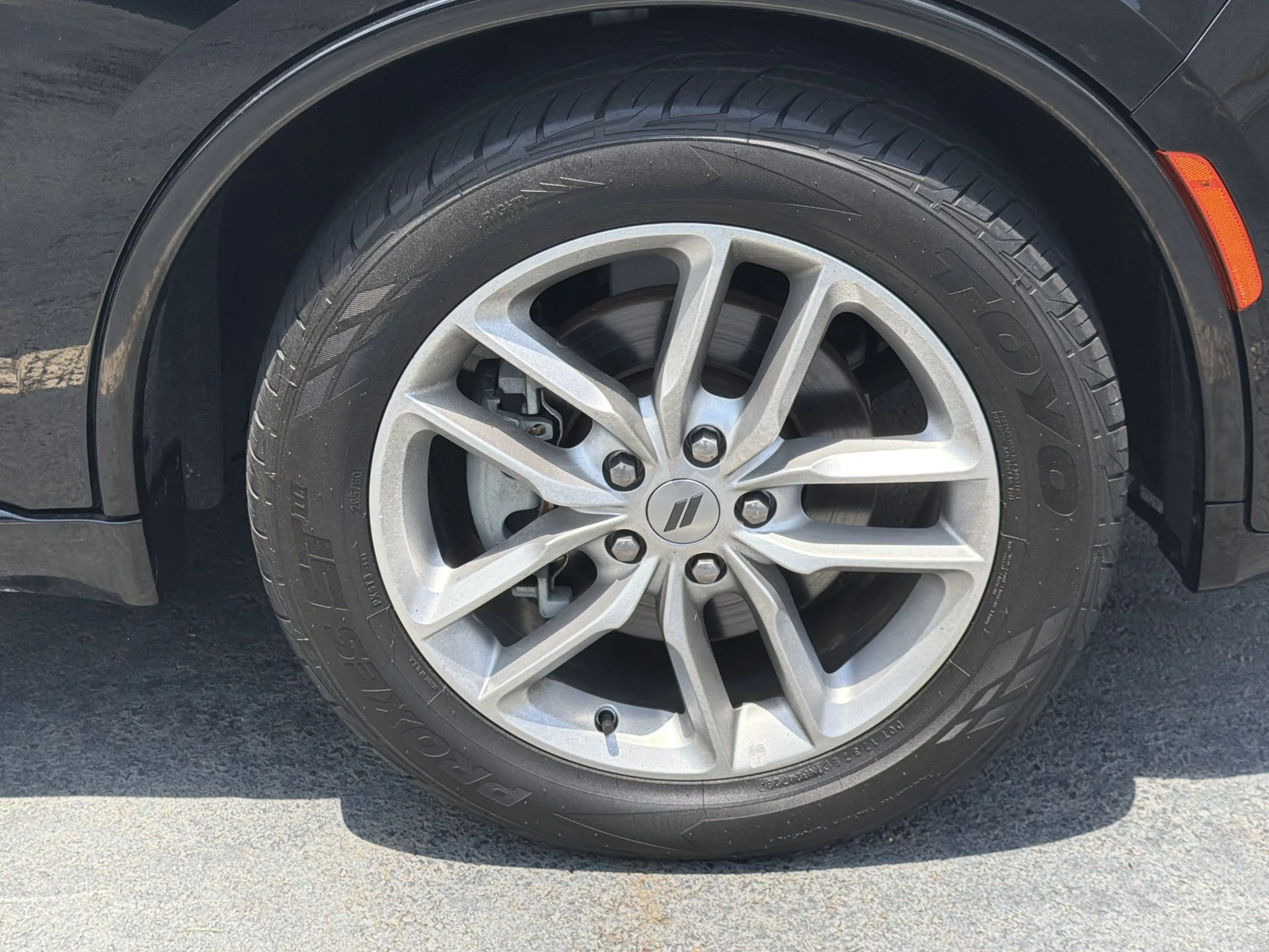 Used 2022 DB Black Crystal Clearcoat Dodge R/T image 5