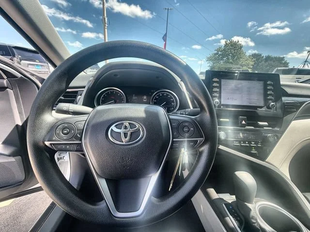 2024 Toyota Camry LE - Photo 11