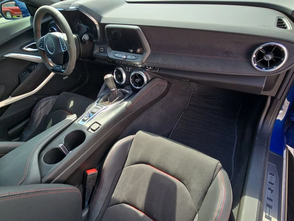 Used 2023 Blue Chevrolet ZL1 image 30