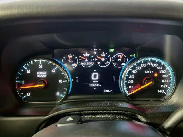 Used 2019 Silver GMC Denali image 14