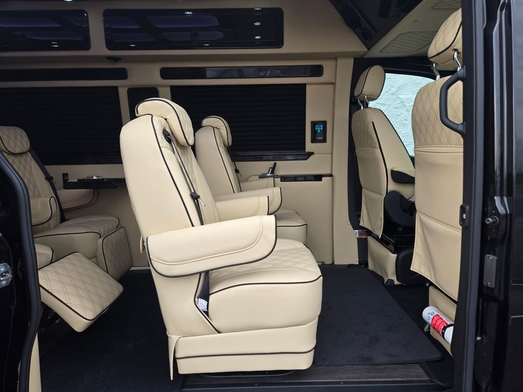 2024 Mercedes-Benz Sprinter Cargo Van Base - Photo 33