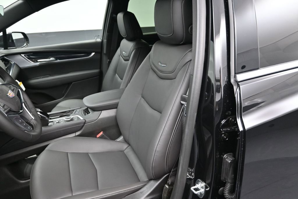 2026 Cadillac XT5 Premium Luxury - Photo 10