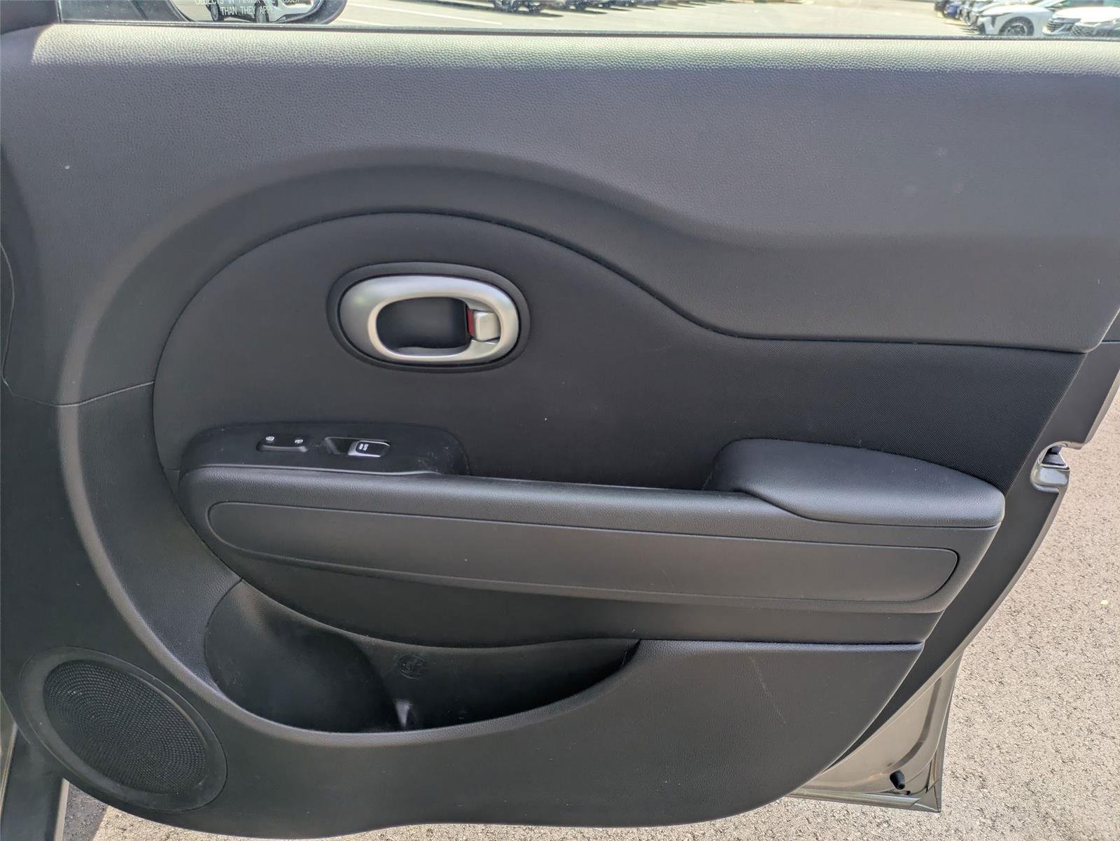 Used 2018 Titanium Gray Kia + image 35