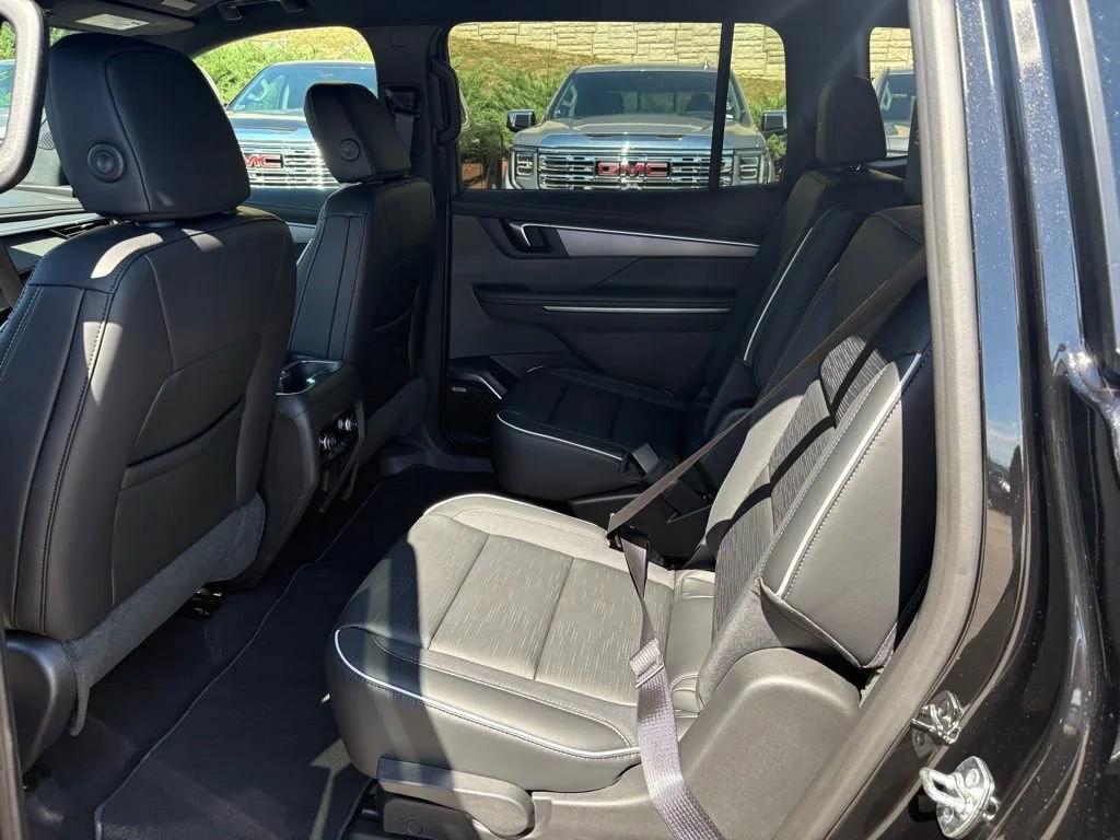 2026 Buick Enclave Sport Touring - Photo 7