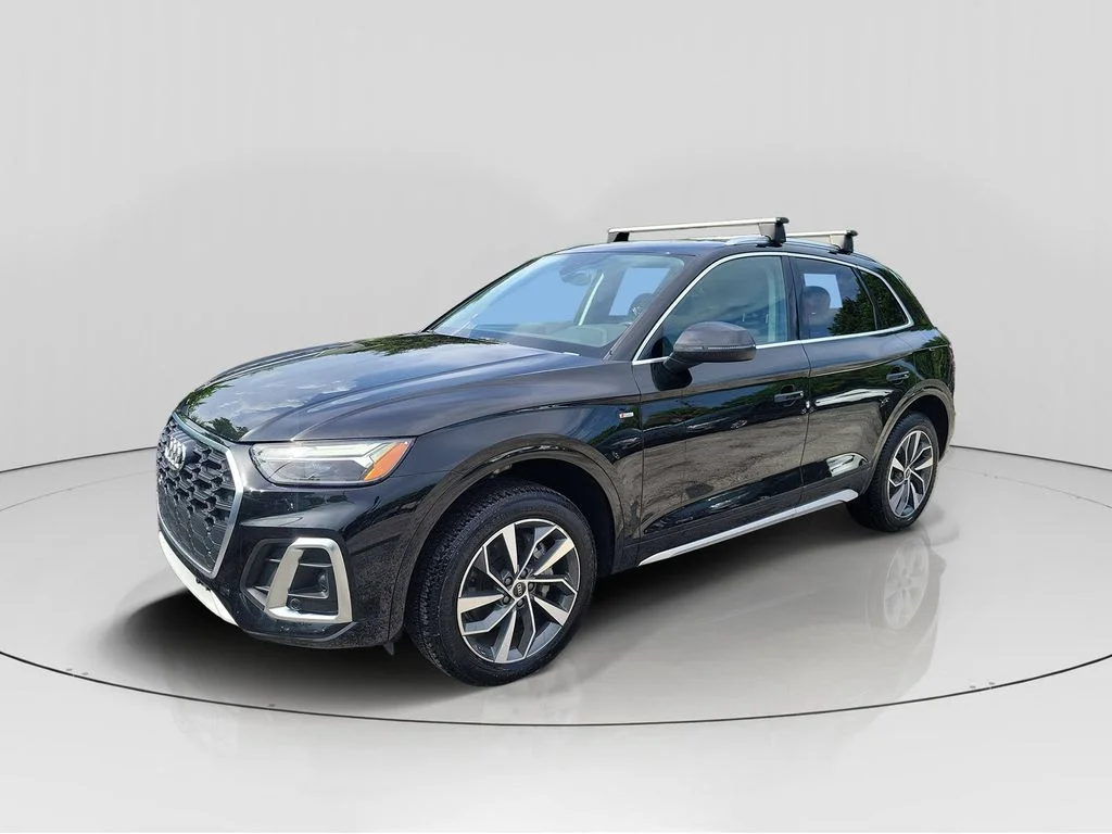 Used 2024 Black Audi 45 S line Premium image 3
