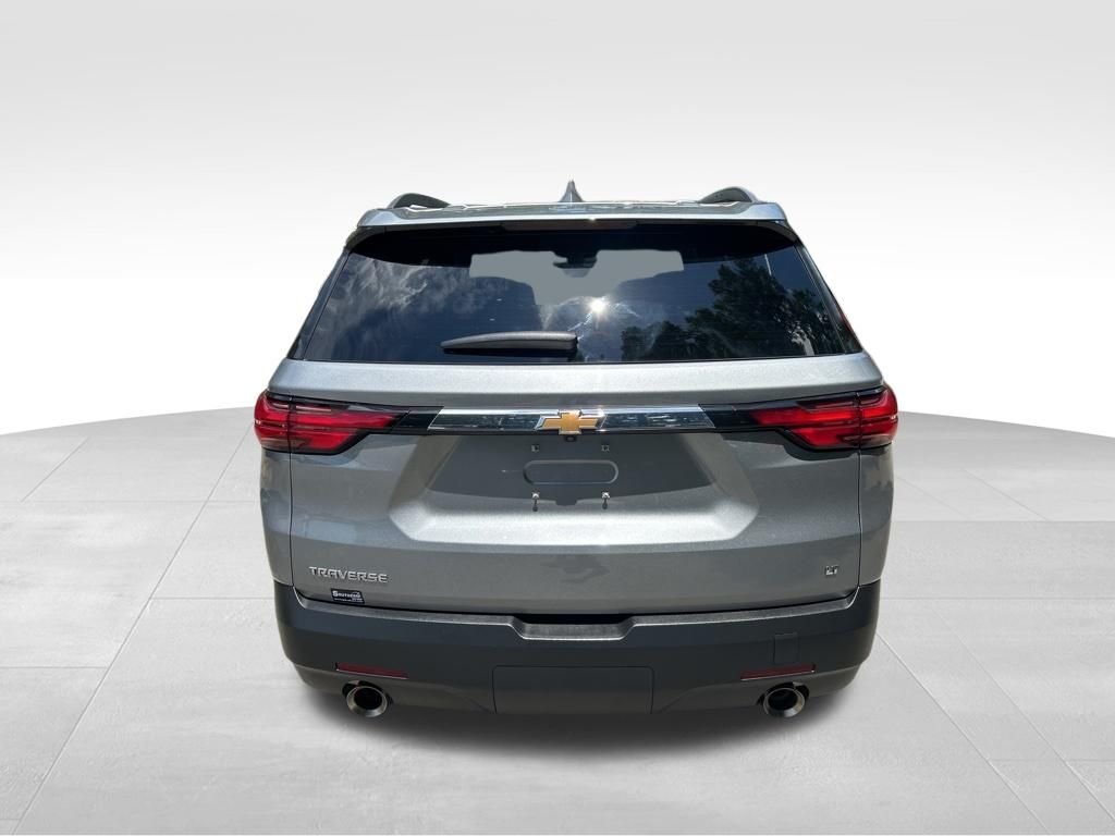 Used 2023 Gray Chevrolet LT image 4