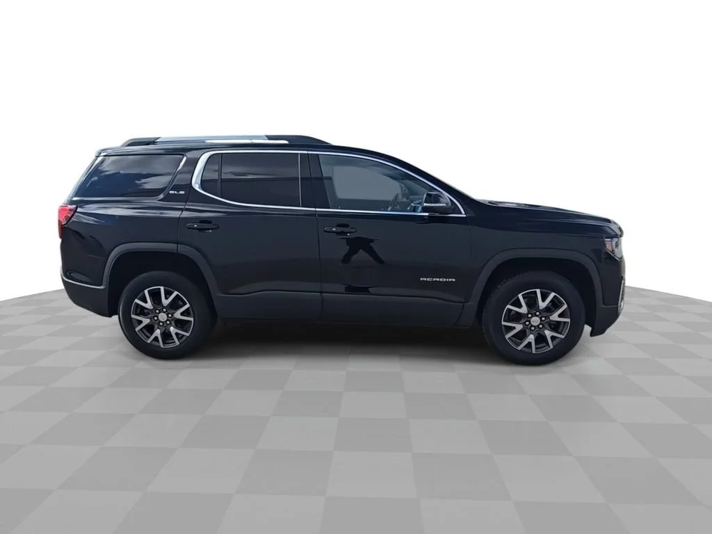 2023 GMC Acadia SLE - Photo 9
