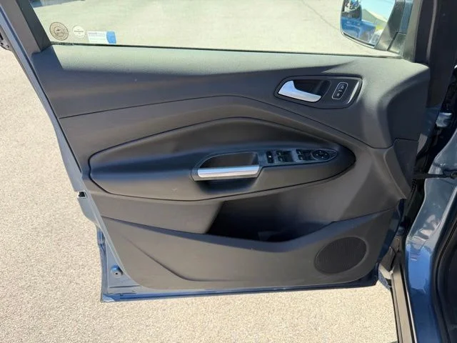 Certified Used 2018 Blue Metallic Ford SE image 13