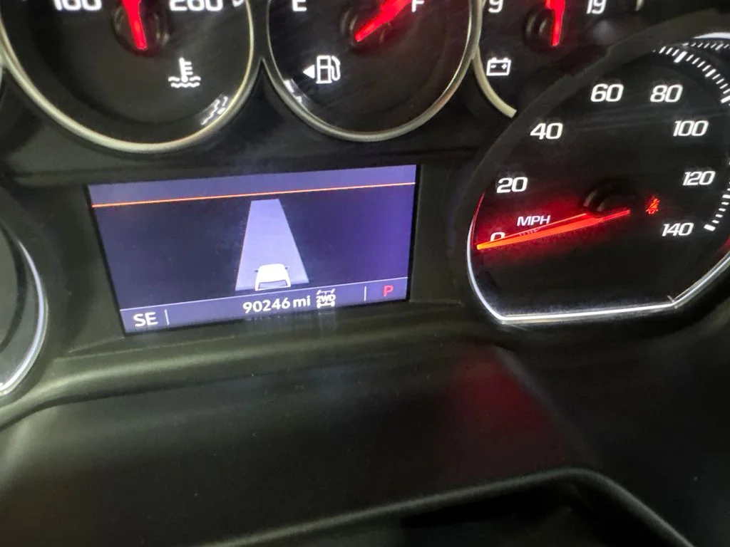 Used 2021 Gray Chevrolet LT image 62