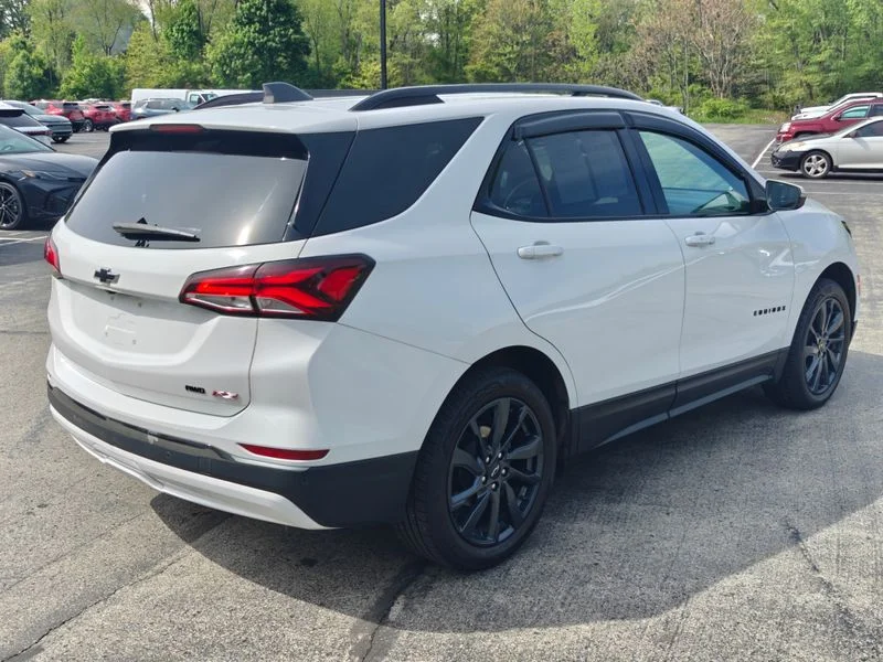 Used 2022 White Chevrolet RS image 6