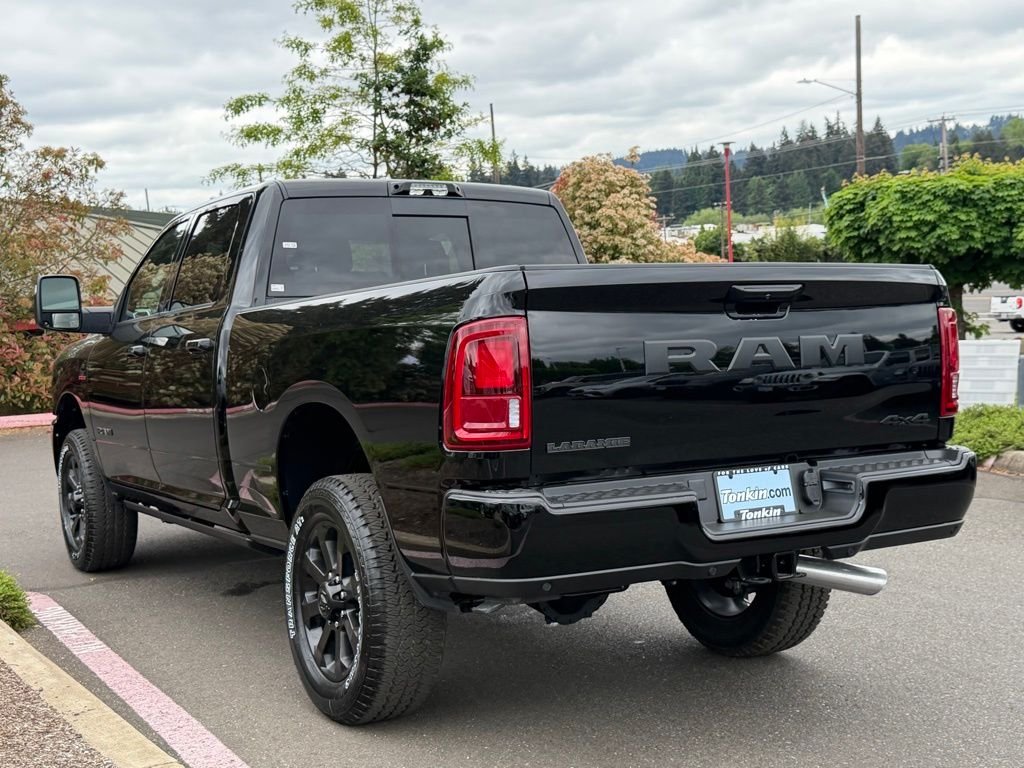 New 2026 Diamond Black Crystal Pearl-Coat Exterior Paint RAM Laramie image 5