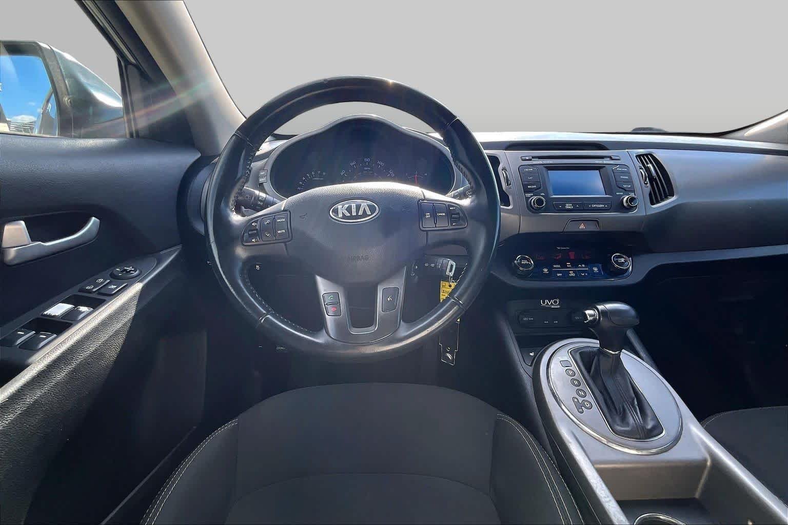 Used 2014 Sage Green Kia EX image 6