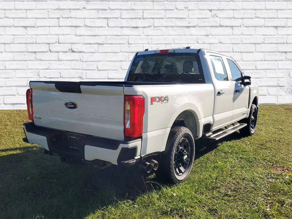 New 2026 Oxford White Ford F-250® XL image 2