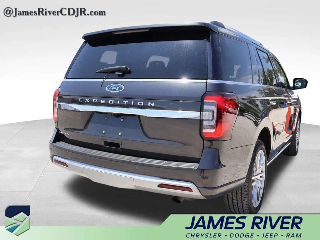 Used 2024 Gray Ford Limited image 10