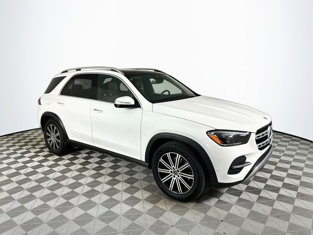 Used 2024 White Mercedes-Benz GLE 350 image 1