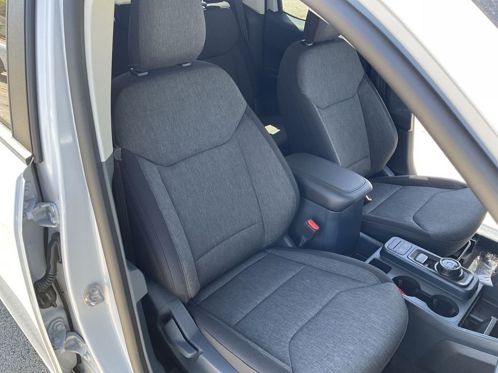 New 2026 Space White Metallic Ford XLT image 23
