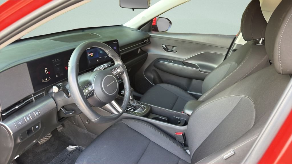 Used 2025 Orange Hyundai SEL image 29