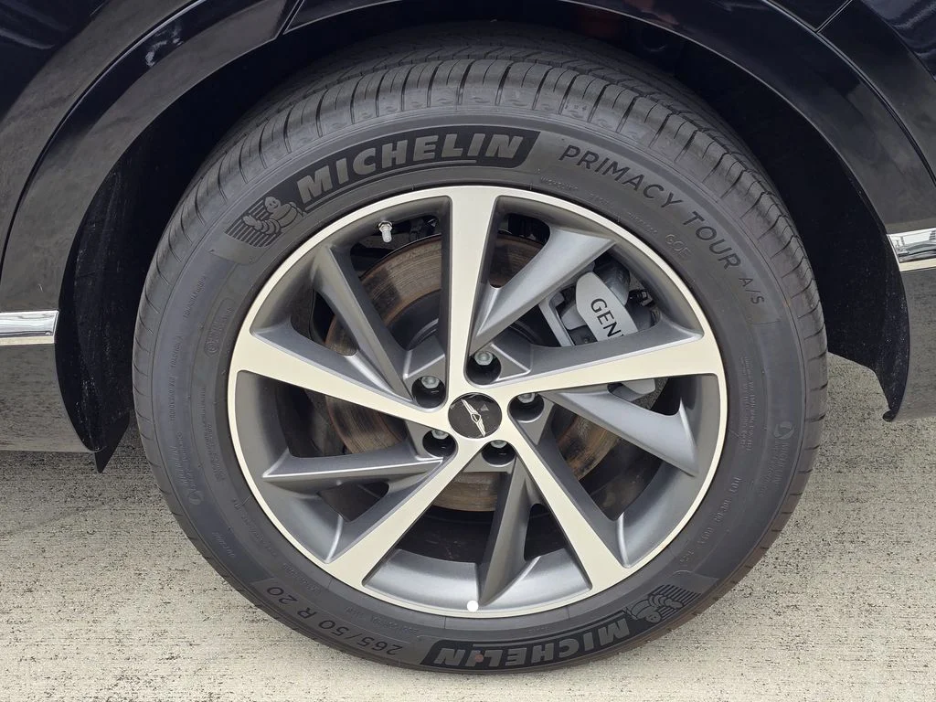 New 2026 Black Genesis 2.5T image 5