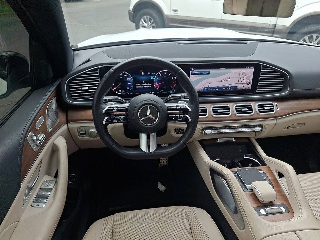 Certified Used 2024 MANUFAKTUR Moonlight White Metallic Mercedes-Benz GLS 450 image 11