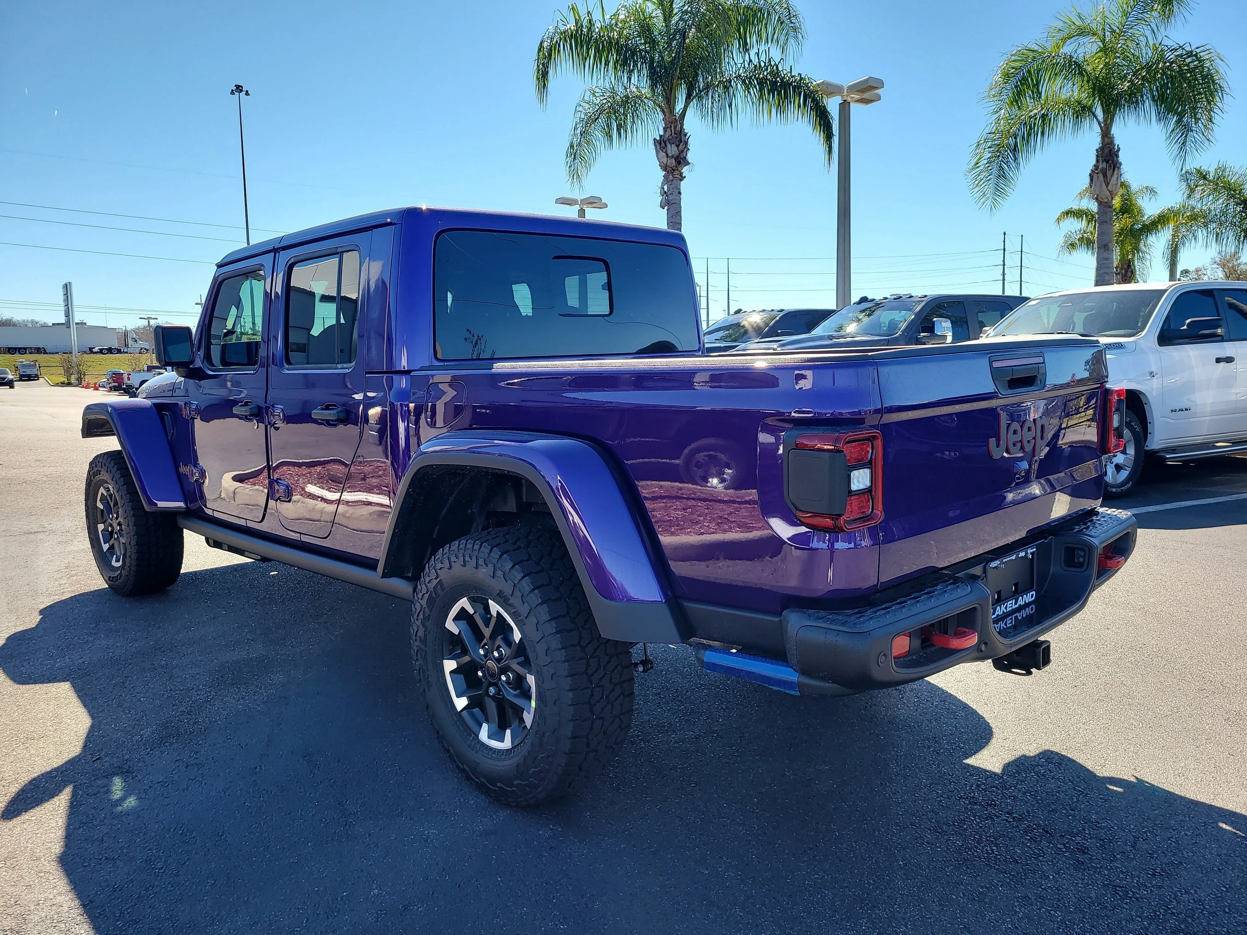 New 2026 Reign Jeep Rubicon X image 8