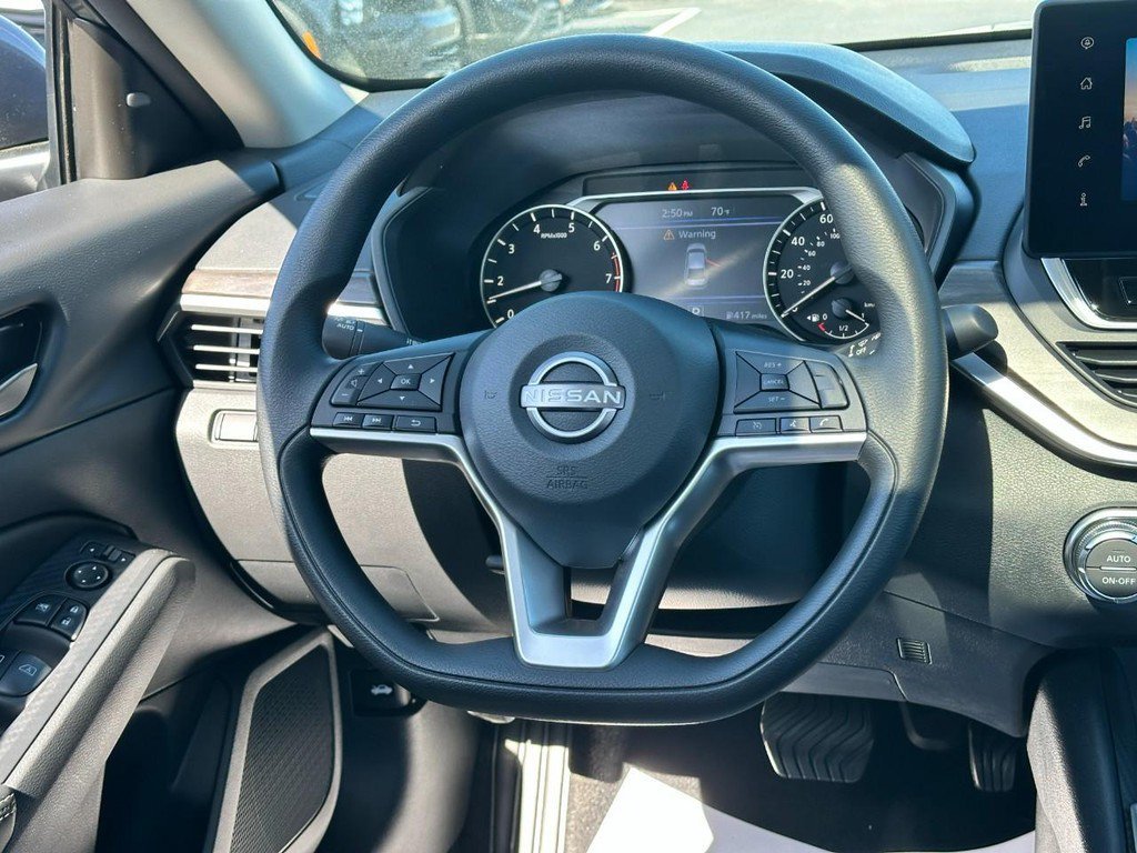 Used 2026 Gray Nissan 2.5 SV image 7