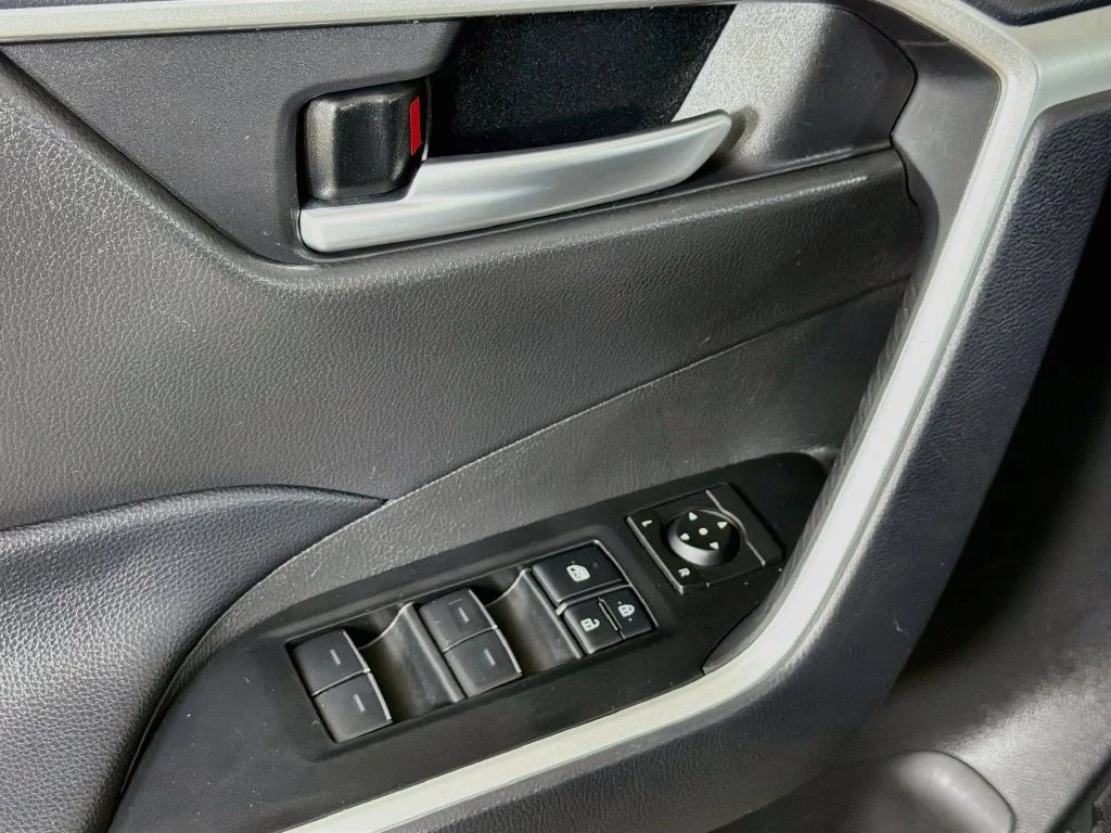 Used 2025 Black Toyota XLE image 17