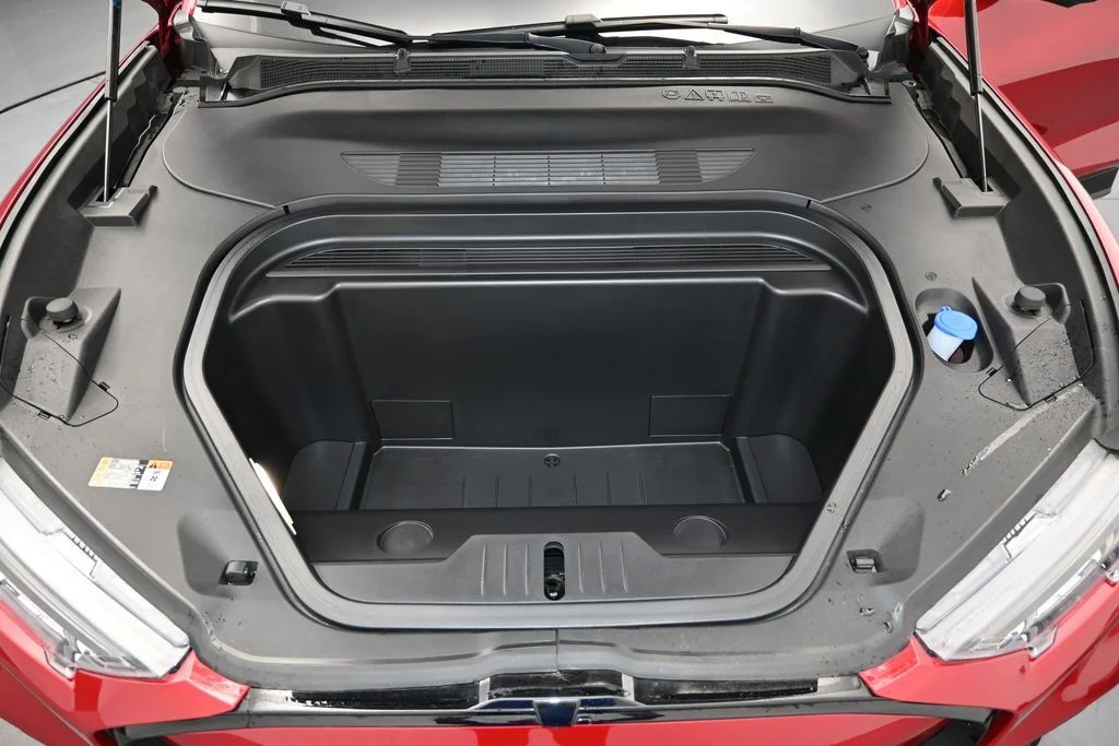 Used 2022 Red Metallic Ford Premium image 12