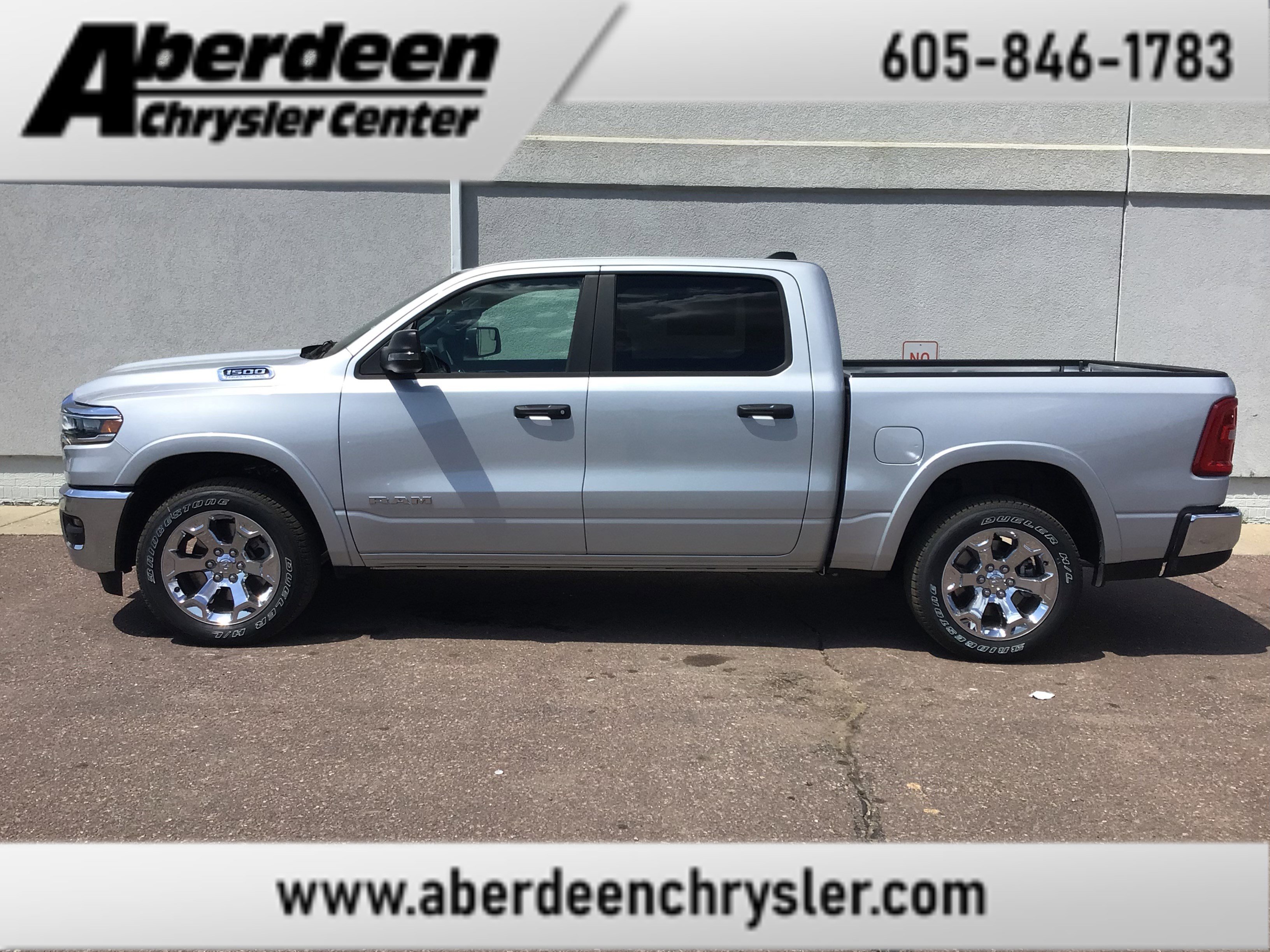 2026 RAM 1500 Big Horn/Lone Star 4x4 Crew Cab 5'7's photo