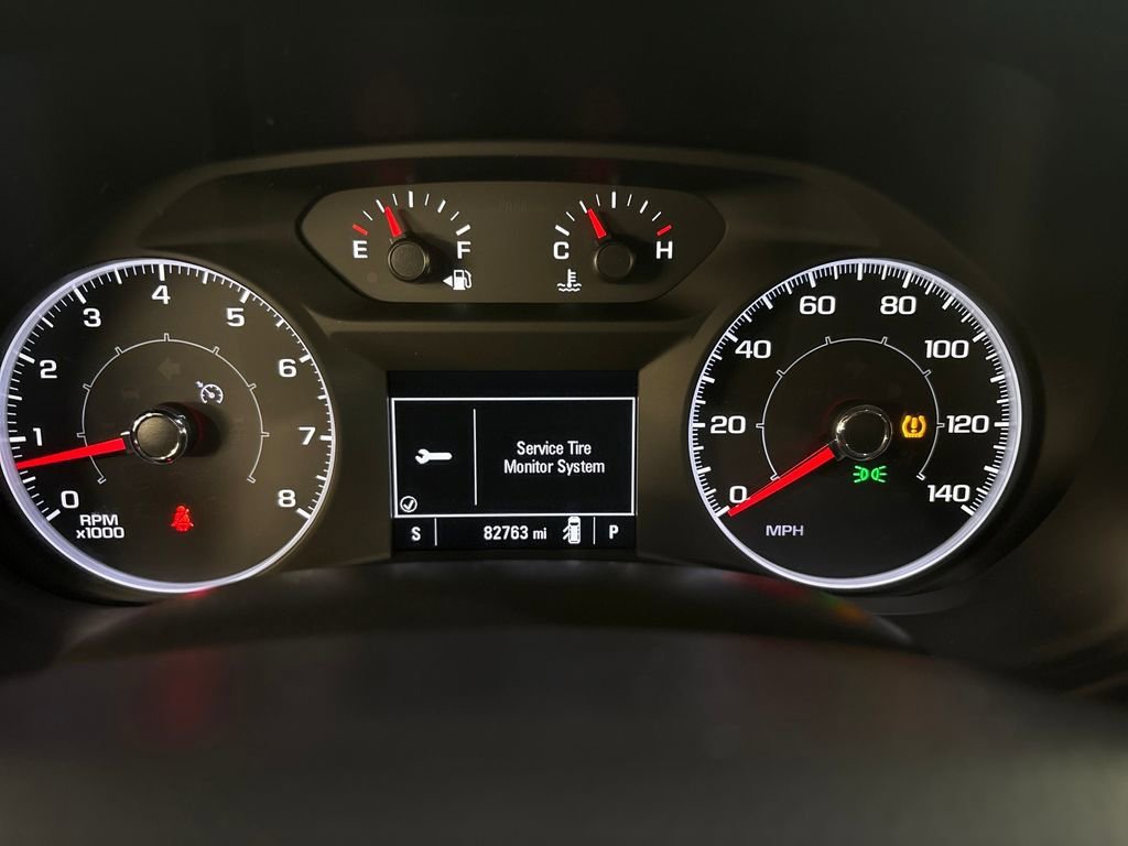 Used 2019 SUMMIT WHITE GMC SLE image 21