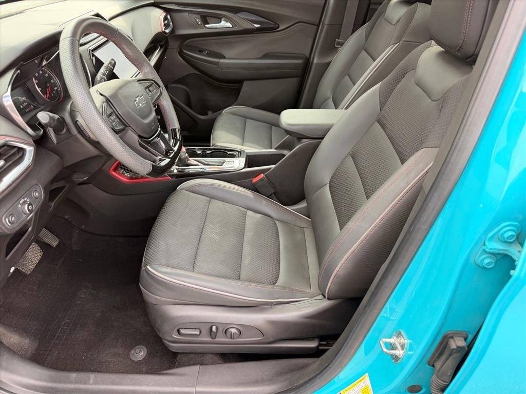 Used 2021 Oasis Blue Chevrolet RS image 10