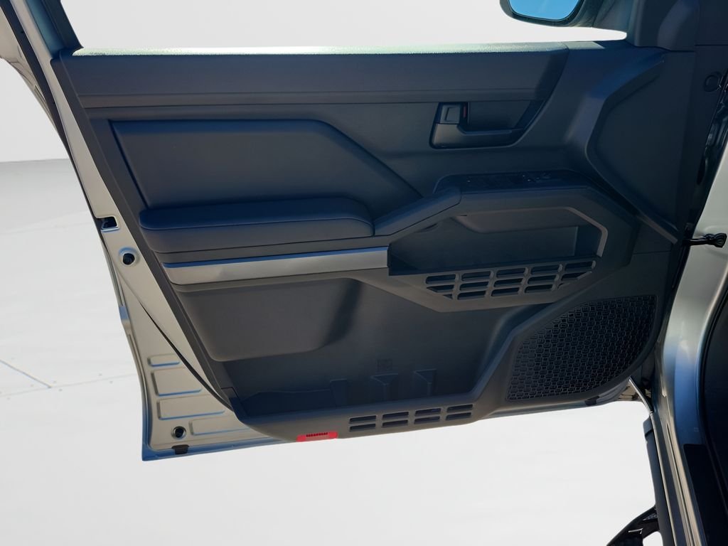 2026 Toyota Tacoma SR5 - Photo 40