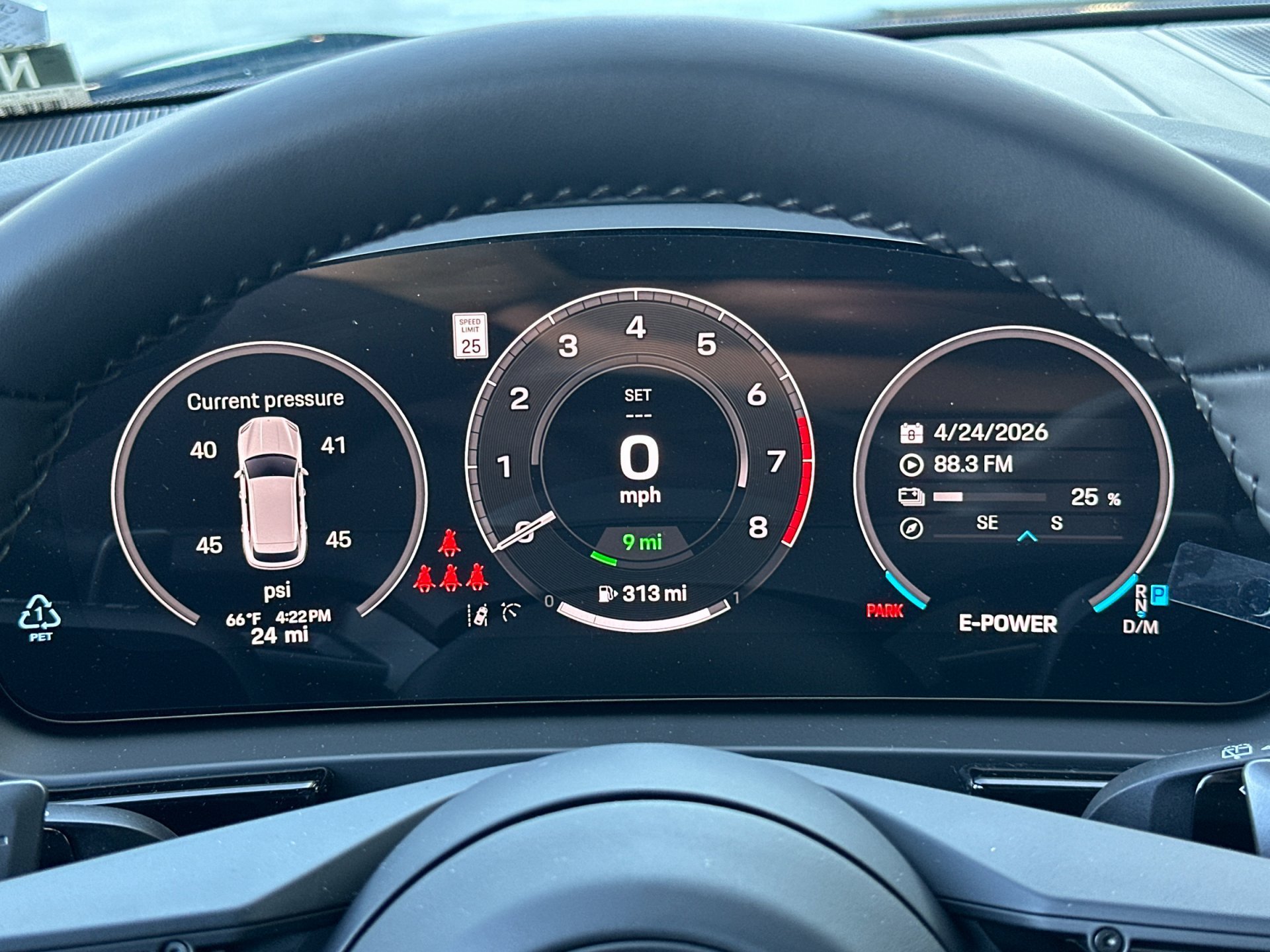 New 2026 Montego Blue Metallic Porsche E-Hybrid image 15
