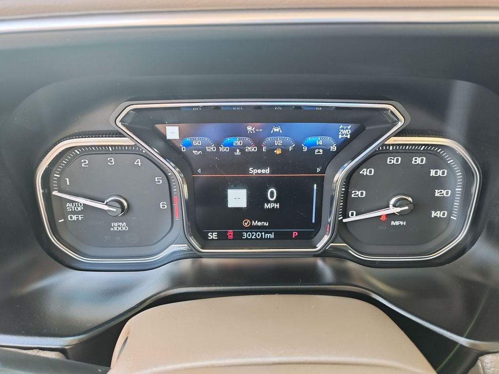 Used 2021 Beige GMC Denali image 18