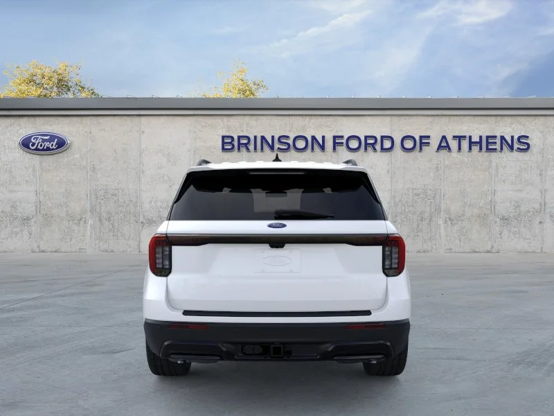 New 2026 Star White Metallic Tri-Coat Ford ST-Line image 28