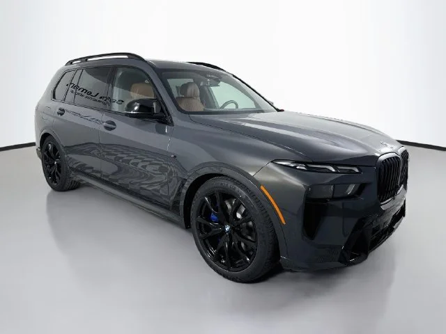 2027 BMW X7 M60i