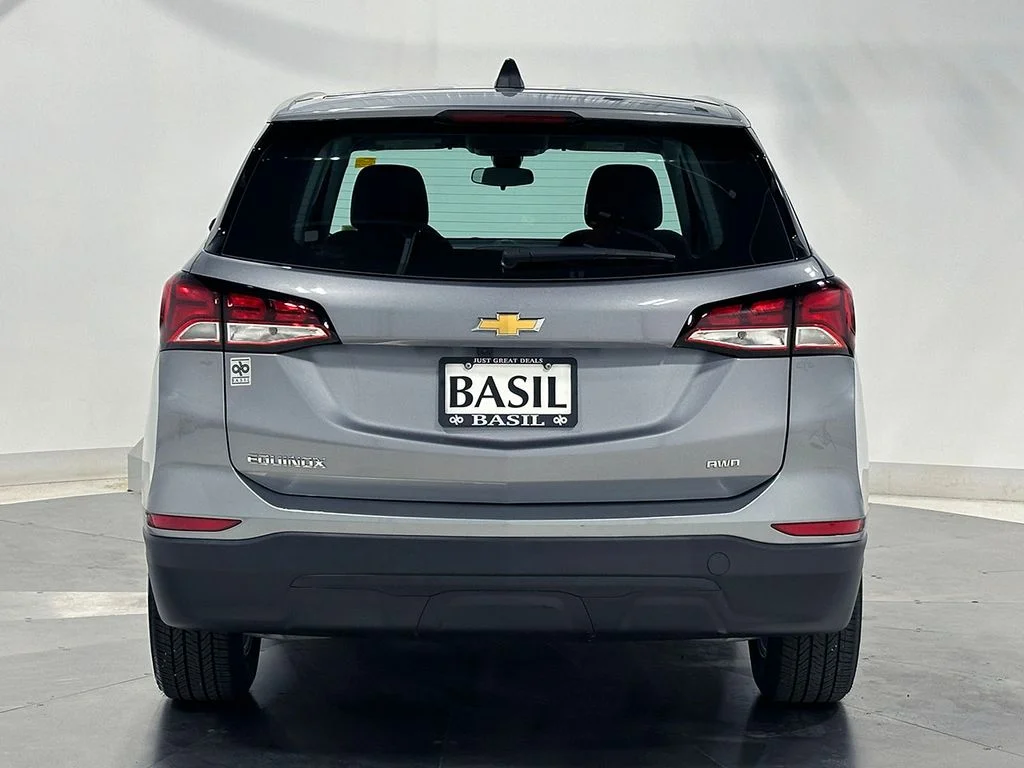 Used 2023 Gray Chevrolet LS image 12