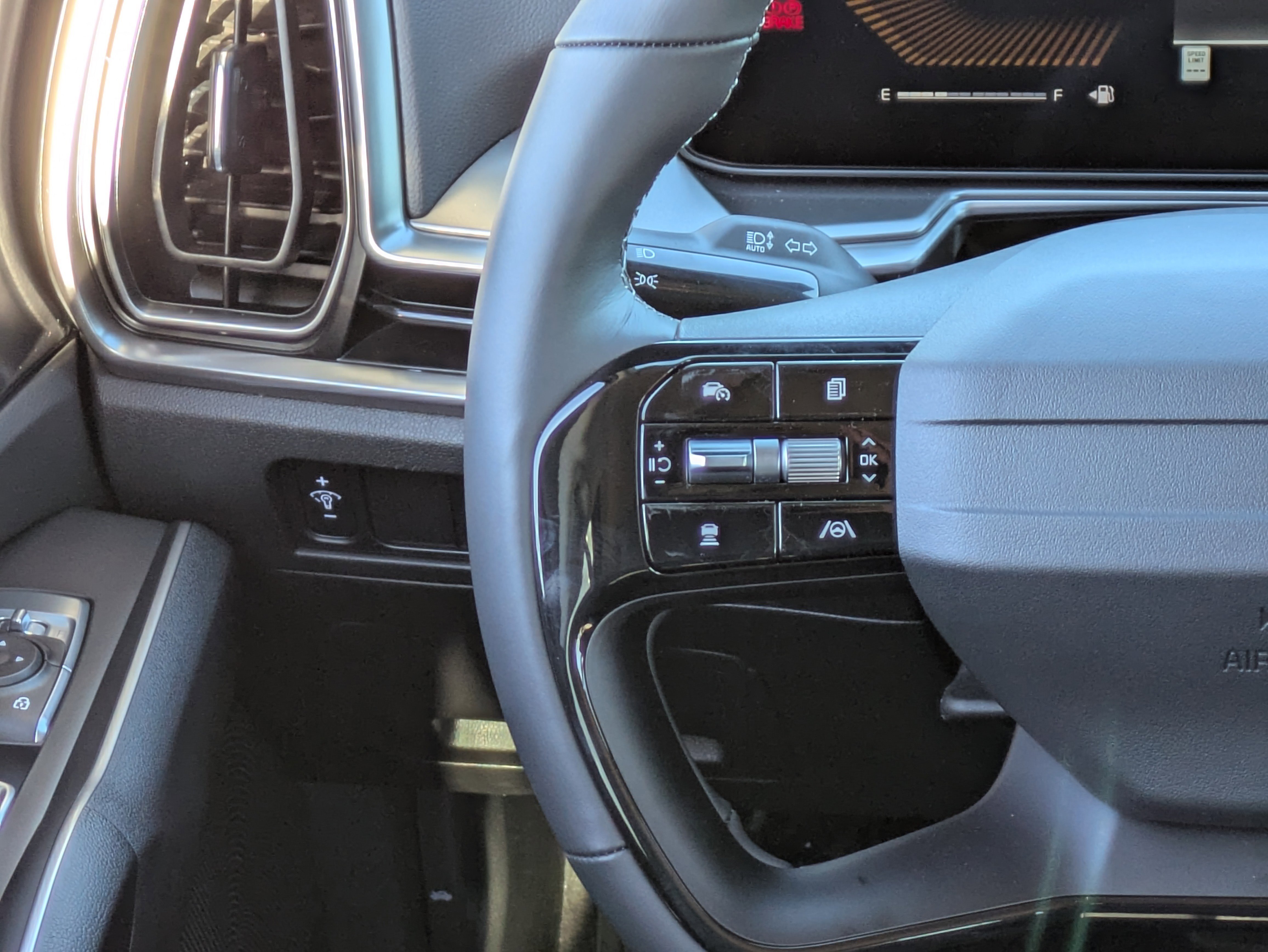 New 2026 Ebony Black Kia S image 24