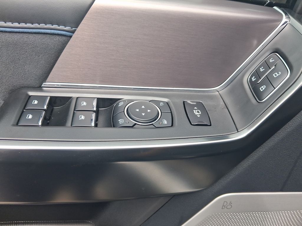 New 2026 White Ford Platinum image 34