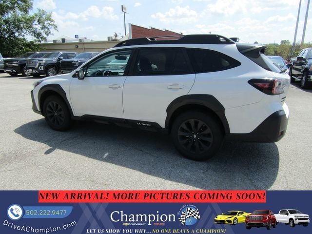 Used 2023 White Subaru Onyx Edition image 6