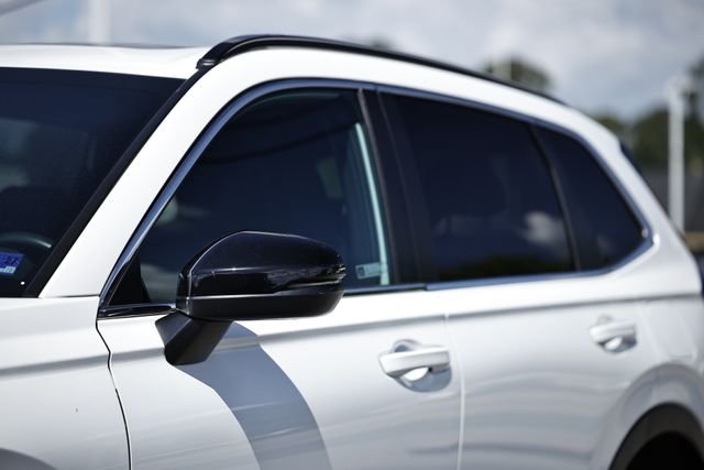 Used 2023 Platinum White Pearl Honda Sport image 3