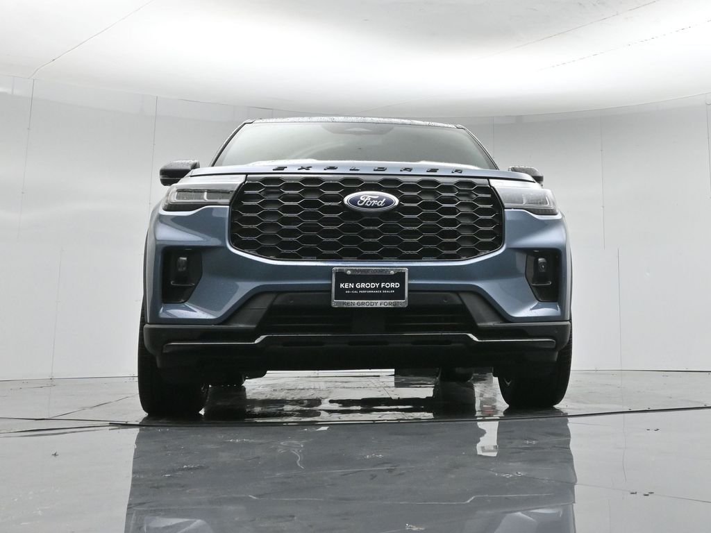 New 2026 Vapor Blue Metallic Ford ST-Line image 45