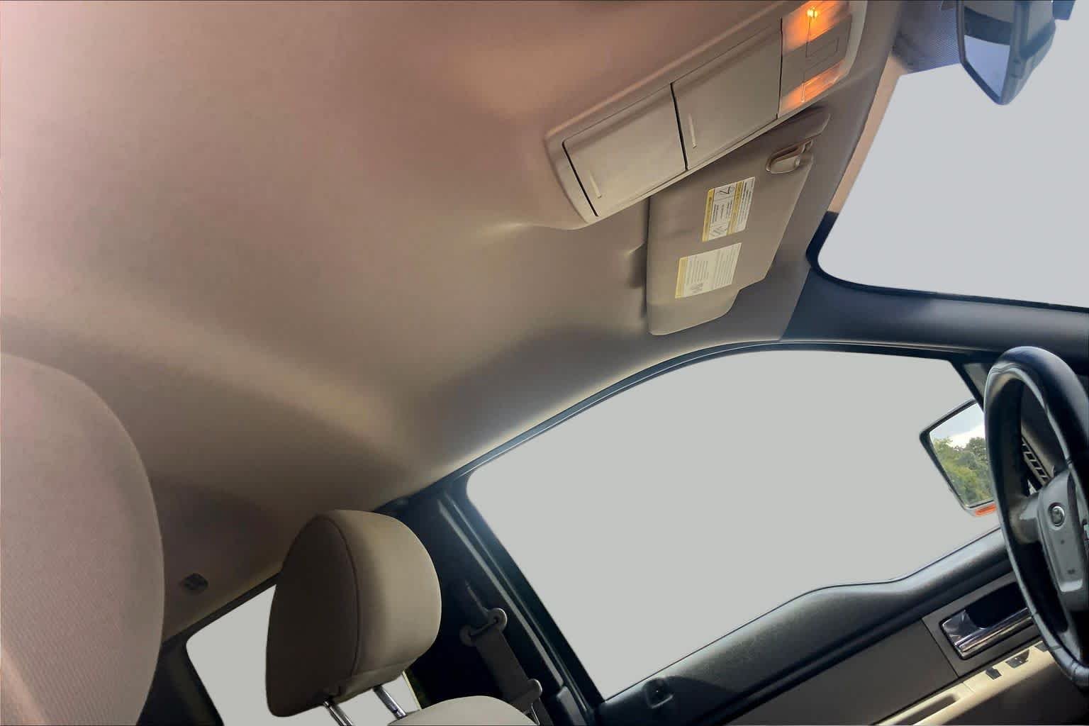 Used 2010 Sterling Grey Metallic Ford XLT image 13