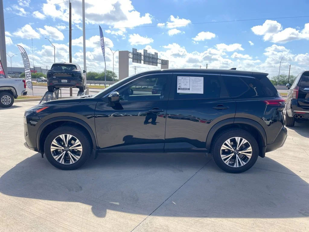 Used 2023 Nissan Rogue SV with VIN JN8BT3BA8PW434587 for sale in Mission, TX