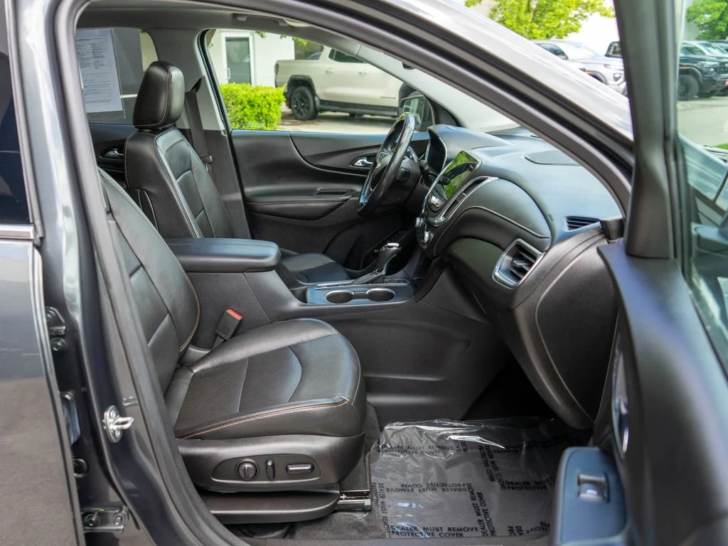 Used 2019 Gray Chevrolet Premier image 10