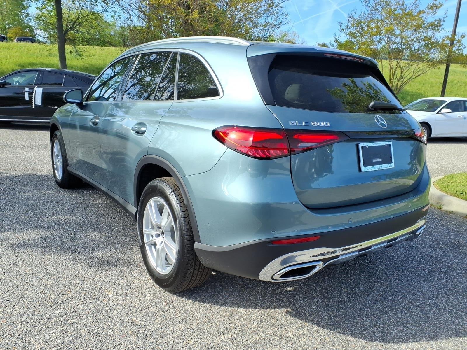New 2026 SILVER Mercedes-Benz GLC 300 image 8