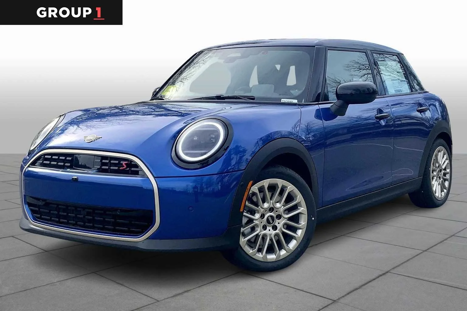 2026 MINI Hardtop Cooper S's photo